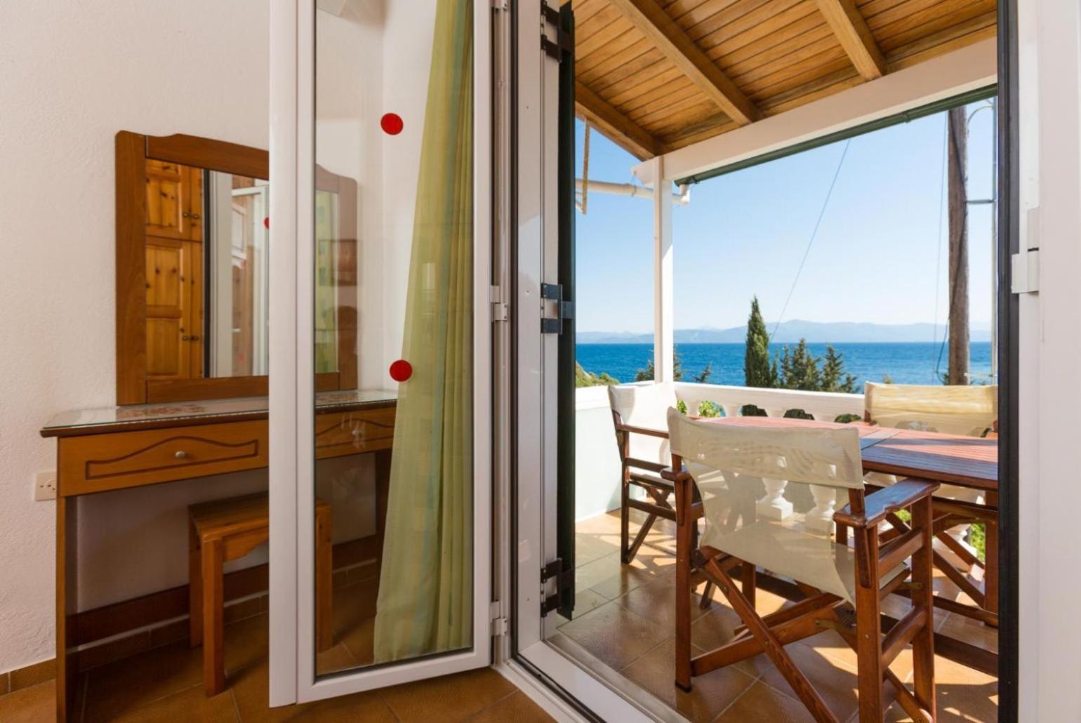 Dolphin Villa 1 Porto Ozias Exterior photo