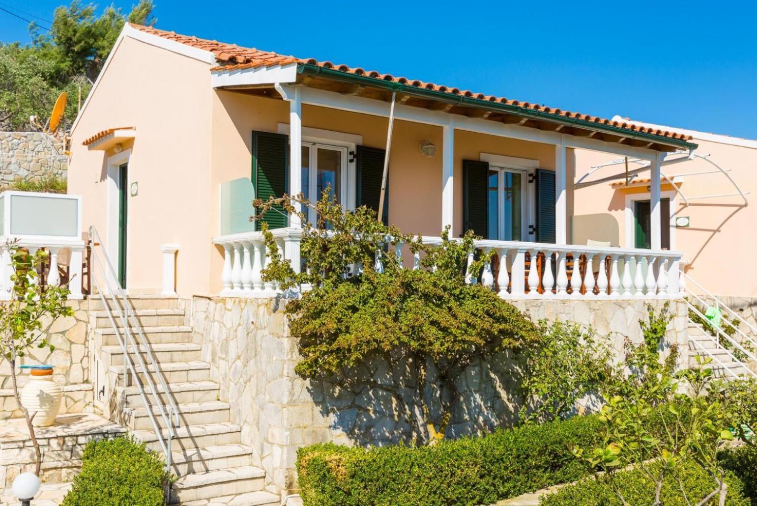 Dolphin Villa 1 Porto Ozias Exterior photo